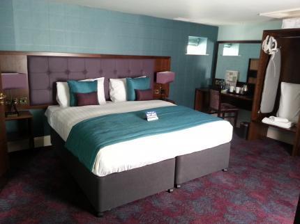 فندق The Queen'S Head Wetherspoon تافيستوك المظهر الخارجي الصورة